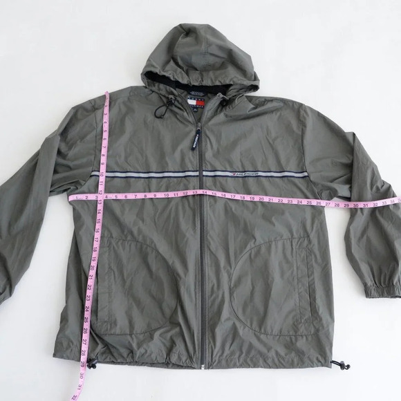 Vintage Tommy Hilfiger Grey Windbreaker Raincoat with Hood Size XXL - Picture 5 of 15